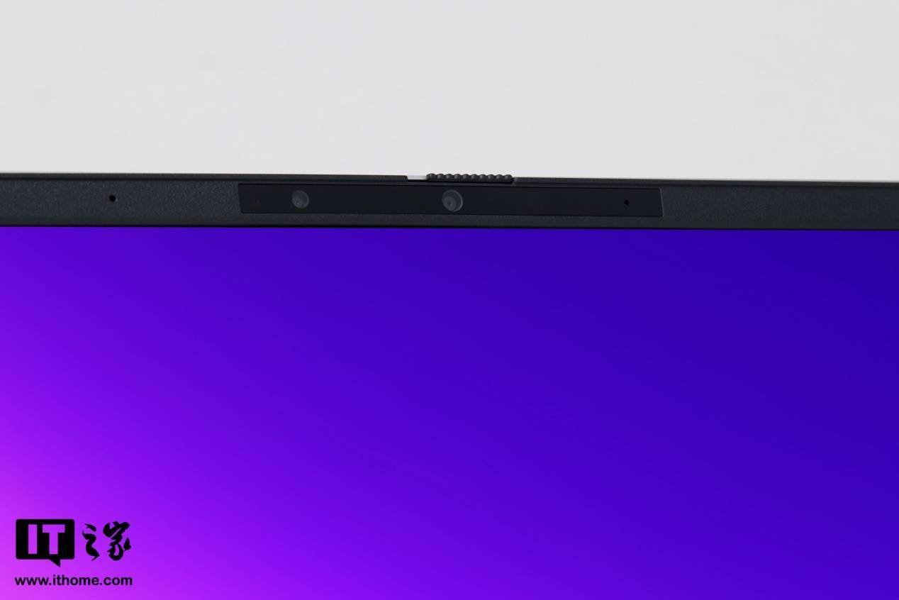 华硕无畏Pro152024高能AI超轻薄本图赏：纤薄有型简约时尚(图4)