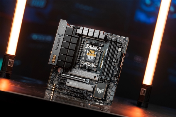 AMD锐龙9000华硕X870系列主板将至(图4)