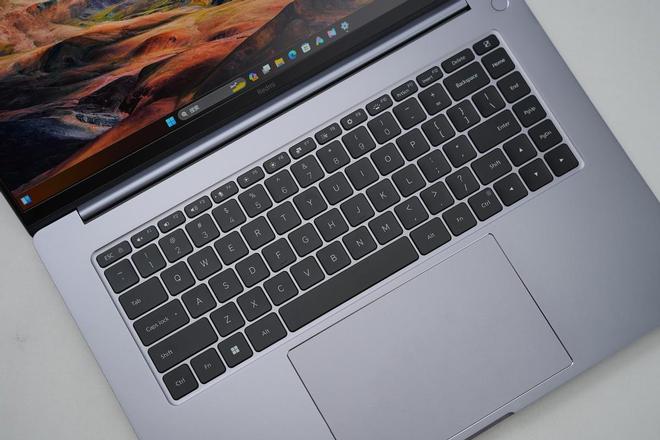 3899元就能主流大屏本！红米RedmiBook162024焕新版值吗？(图3)