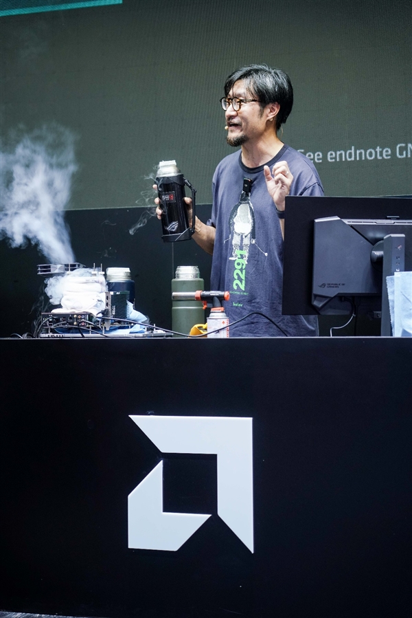 天博：AMD锐龙9000处理器全面启航！ChinaJoy2024现场上演超频秀(图8)
