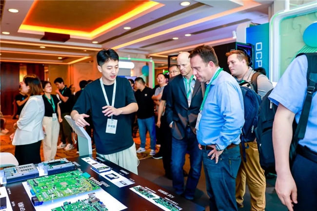 2024开放计算中国峰会：开放激活社区全向Scale创新加速AI发展(图2)
