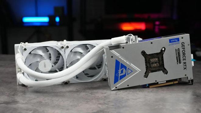 能效大反击！英特尔酷睿Ultra 200S桌面端处理器首测(图18)