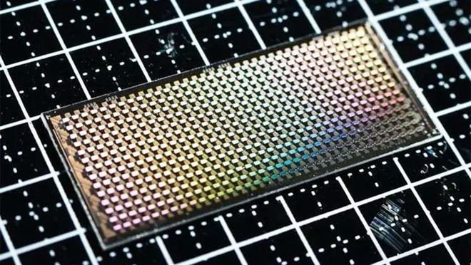 央视确认提升1000倍国产量子芯片量产光刻机不再是障碍？(图2)