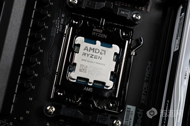 游戏处理器新王驾到！惊人的游戏帧数领先AMD 锐龙7 9800X3D性能测试(图3)