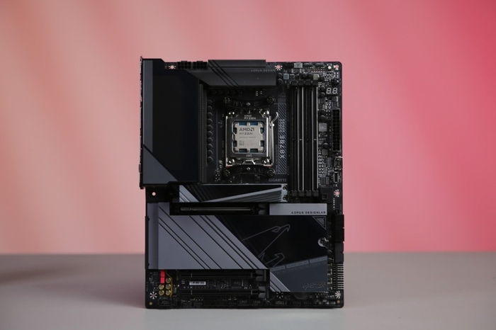 完胜友商旗舰处理器 锐龙7 9800X3D玩游戏真就这么强(图5)