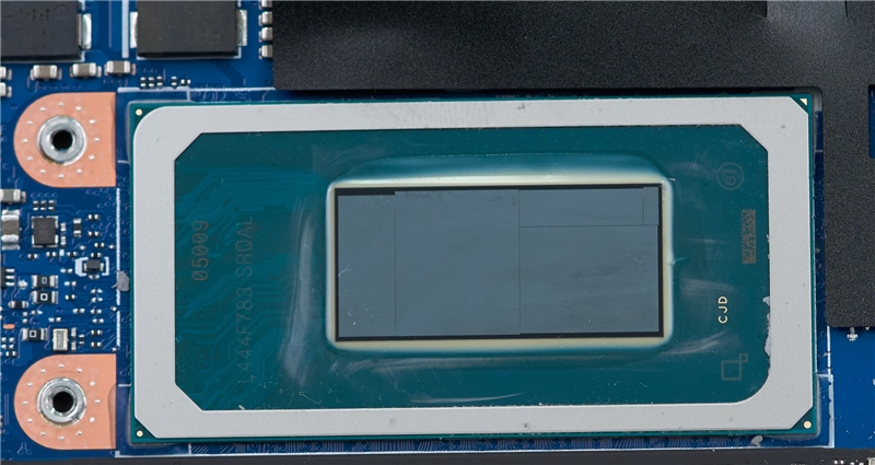 首发酷睿Ultra 9 285H！华硕灵耀14 2025评测：远胜对手的高性能移动处理器(图7)