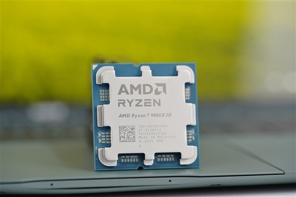 AMD CPU压倒性胜利!市场份额飙至92% Intel仅剩8%(图2)