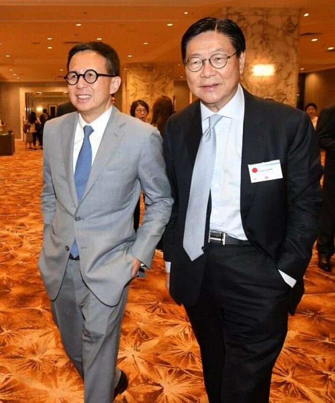 97岁李嘉诚近况：如今他最担心的不是自己的结局而是2个儿子(图8)