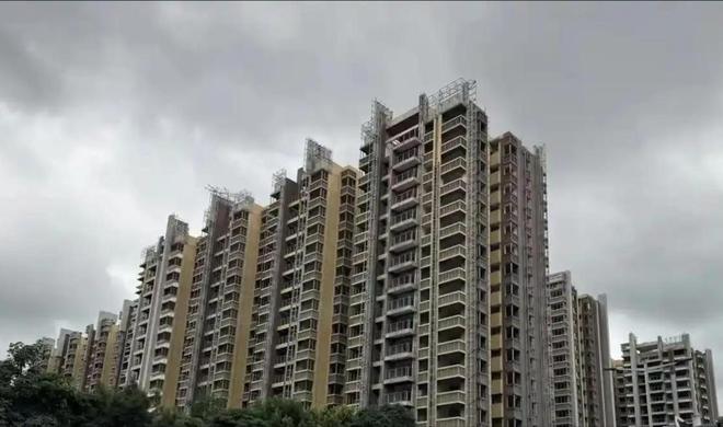 李嘉诚再度暴雷！香港廉政公署出手长实集团被调查10人被抓后(图1)