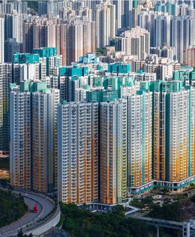李嘉诚再度暴雷！香港廉政公署出手长实集团被调查10人被抓后(图2)