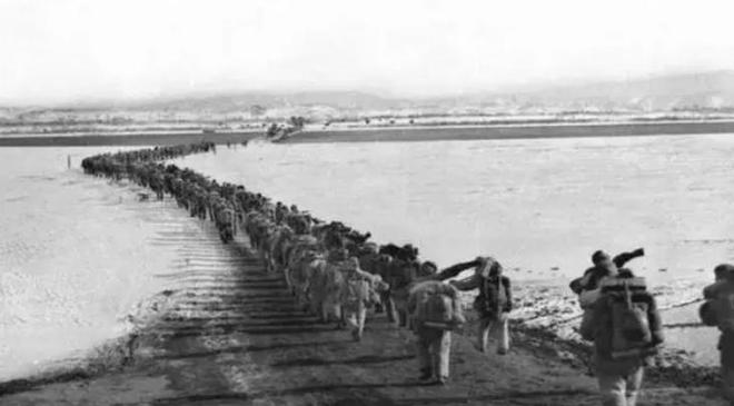 美军王牌160年无败绩叫嚣一晚打下云山彭老总：打的就是王牌(图2)
