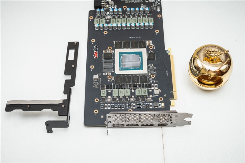 老黄带你战未来！RTX 3080最深度评测(图12)