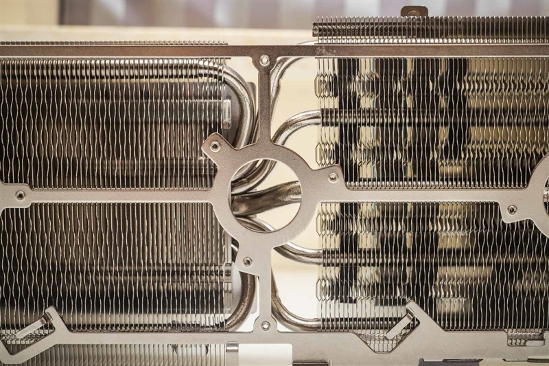 老黄带你战未来！RTX 3080最深度评测(图13)