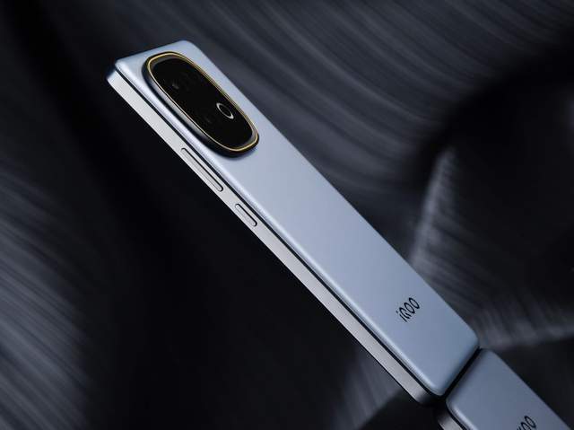 性能续航这次真的全拉满！iQOO Z10 Turbo+新机全面评测(图3)