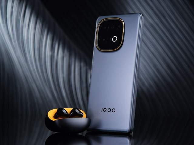 性能续航这次真的全拉满！iQOO Z10 Turbo+新机全面评测(图18)