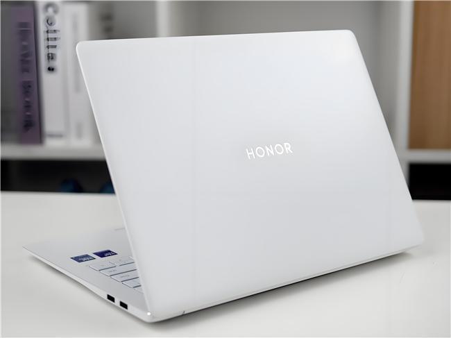MagicBook Pro 14为何被称为性价比笔记本优选？(图2)