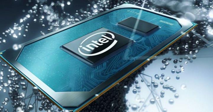联想这款电脑有特色：移动CPU48GB内存16GB显存售7999元