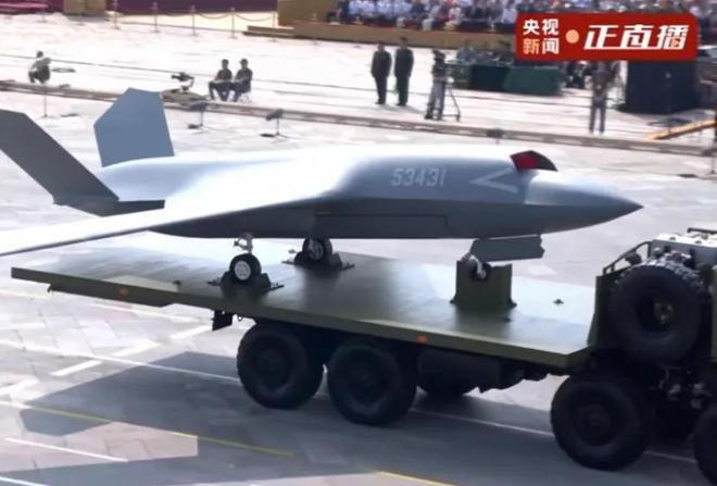 93阅兵圆满完成！产生3个第一次传递重要信息足以震撼世界(图6)