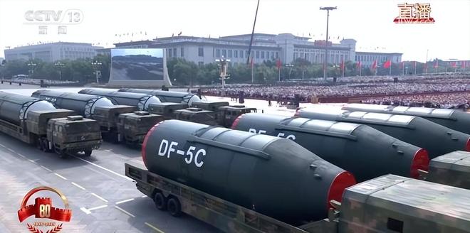 93阅兵圆满完成！产生3个第一次传递重要信息足以震撼世界(图5)