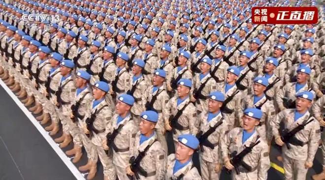 93阅兵圆满完成！产生3个第一次传递重要信息足以震撼世界(图14)