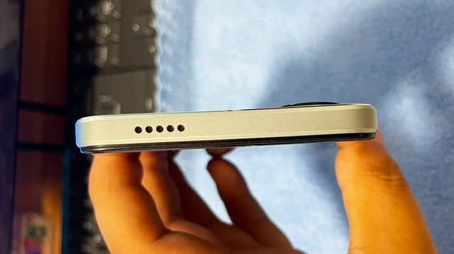 线下专供的国产百元机搭载入门处理器656英寸水滴屏太古董(图5)