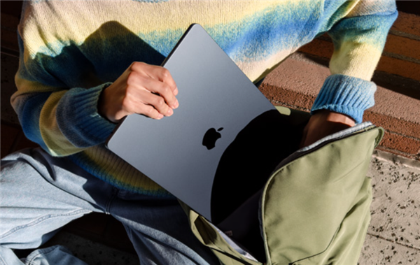 苹果首款低价MacBook来了！搭载iPhone处理器 对标入门Windows PC(图3)