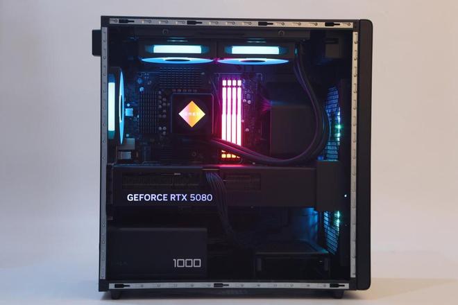 OMEN暗影精灵11竞技版游戏台机评测：Ultra 9 285K性能猛兽登场(图2)