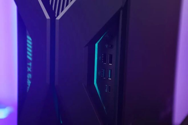 稳控1440p电竞战局酷睿Ultra猛抓能效！体验华硕天选6X台式机(图13)