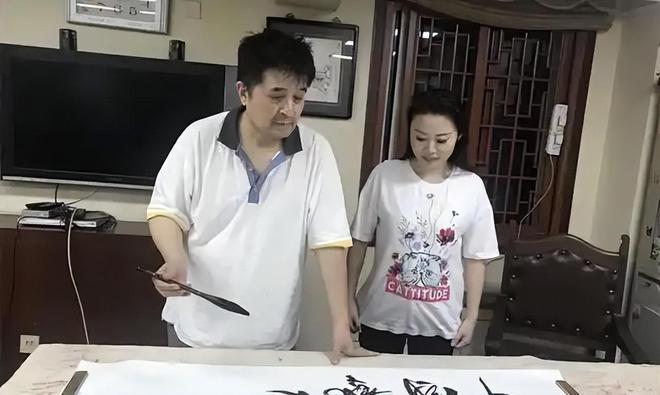 离开央视九年毕福剑现状曝光：正常退休有稳定副业衣食无忧(图9)