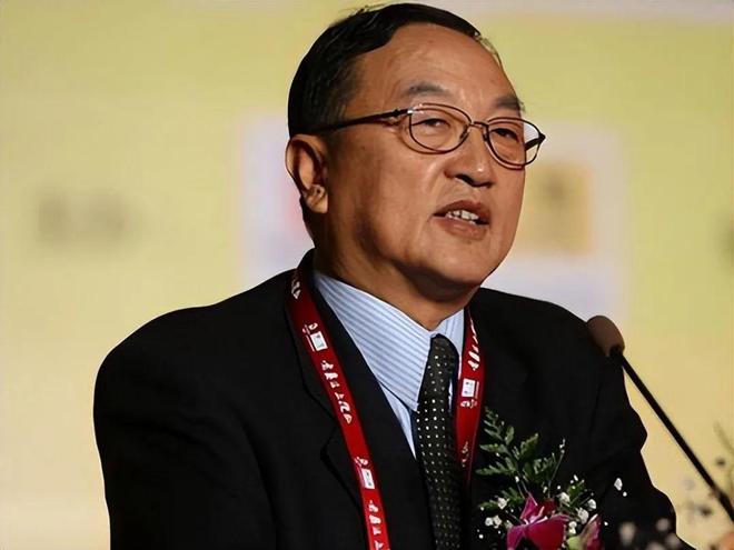 柳传志隐退五年再现官媒联想背后的真相国家重视背后有何深意(图8)