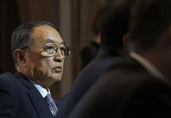 何祚庥苦口婆心劝司马南向右转三个有利于是标准