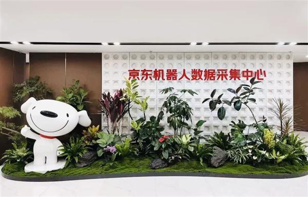 阿里建立AI新组织CEO亲自挂帅悟空事业部首次公开；山姆紧急下架！网红产品被曝重金属超标；首发价1499元！追觅发布AI戒指Glow(图9)