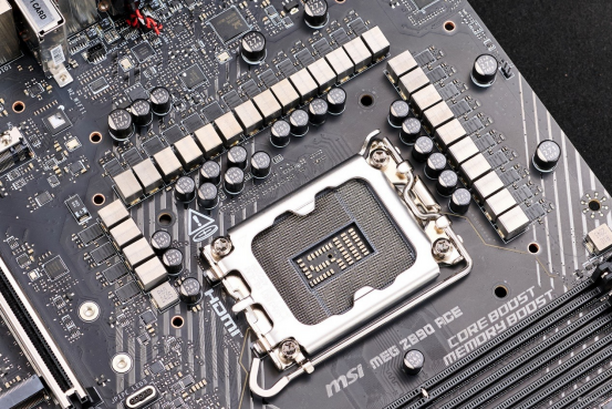 英特尔酷睿Ultra200S Plus系列处理器首发评测：加核提速全是硬货！(图16)