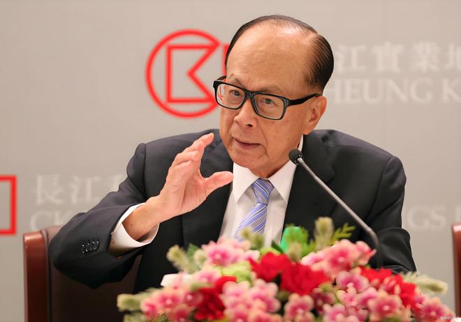 游戏结束李嘉诚套现960多亿转手增持石油中方港口管控升级(图3)