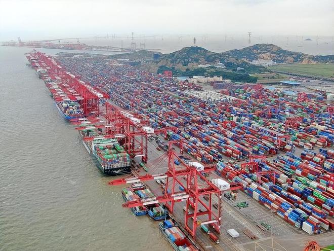 游戏结束李嘉诚套现960多亿转手增持石油中方港口管控升级(图6)