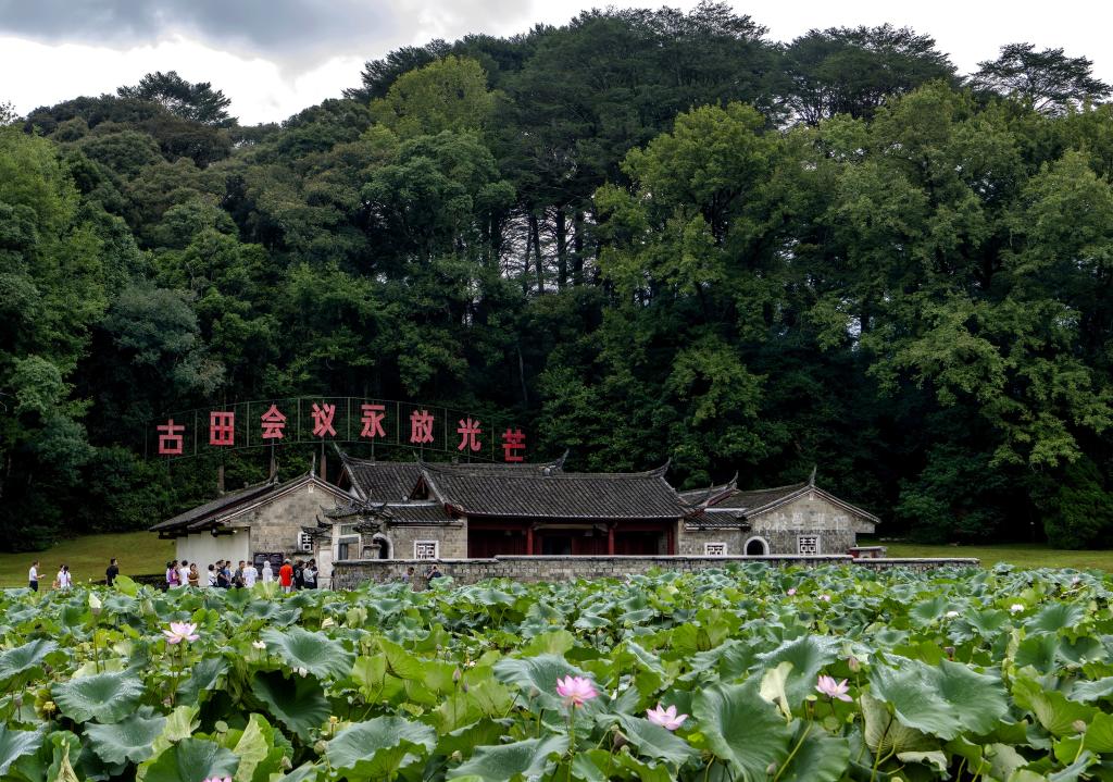 锻造更加坚强的英雄军队——习近平主席引领全军以自我革命精神深化政治整训(图3)