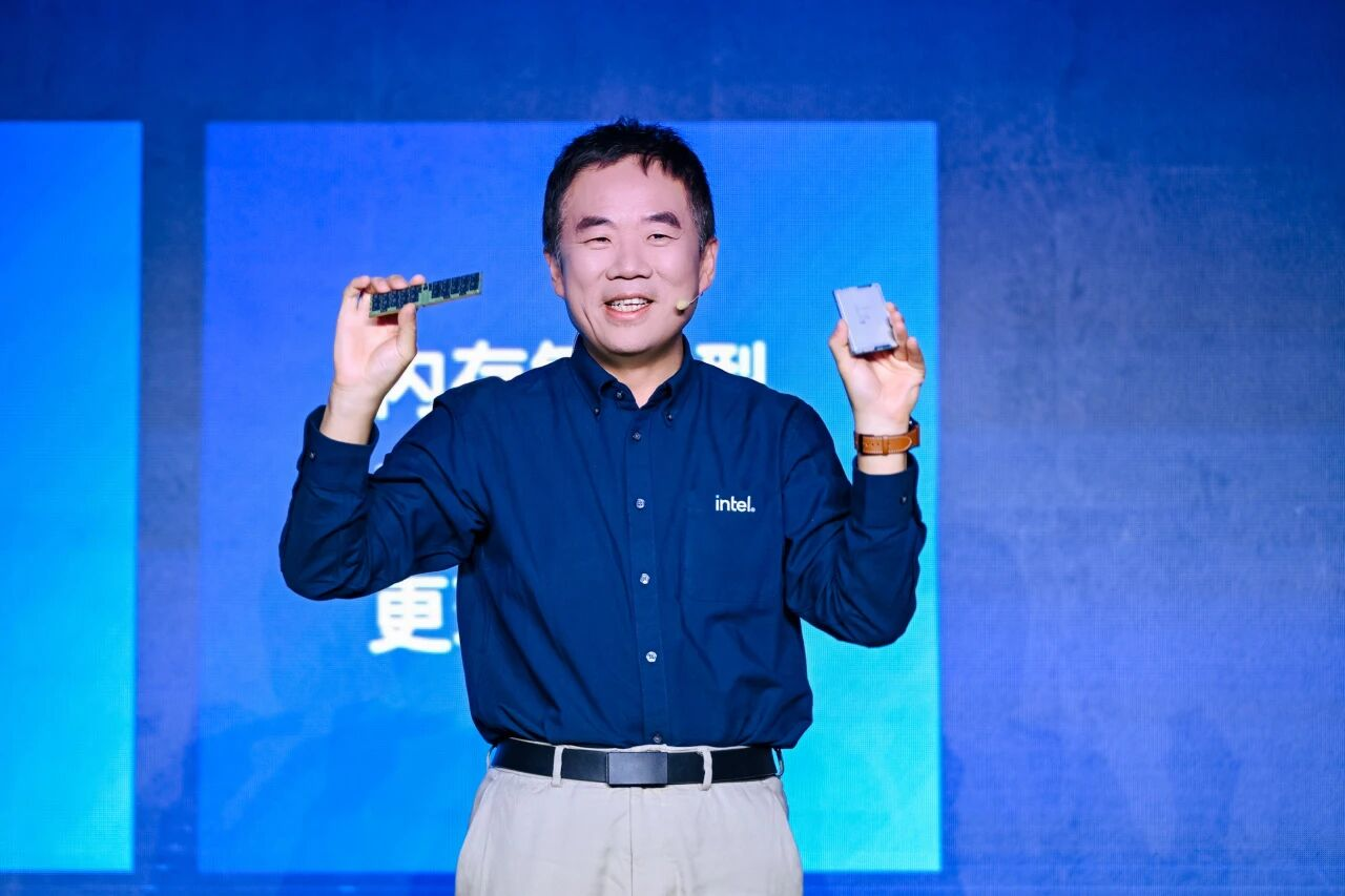 英特尔在中国推出“地表最强”工作站CPU(图3)