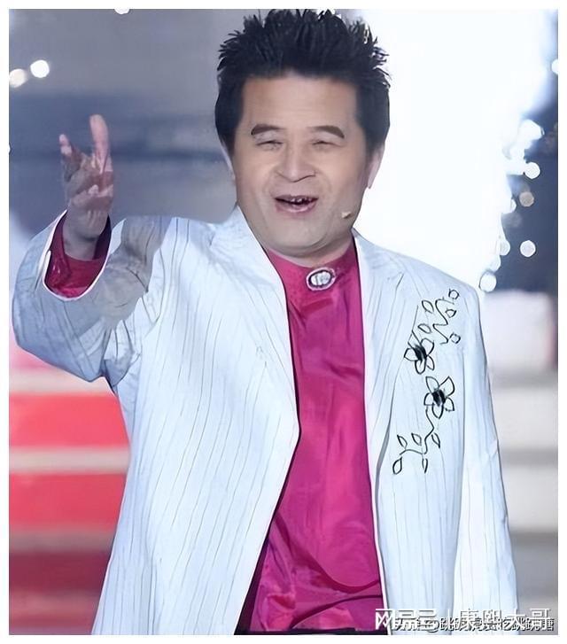 2015年毕福剑恶评伟人被封杀如今被曝从央视退休北京开工作室(图3)