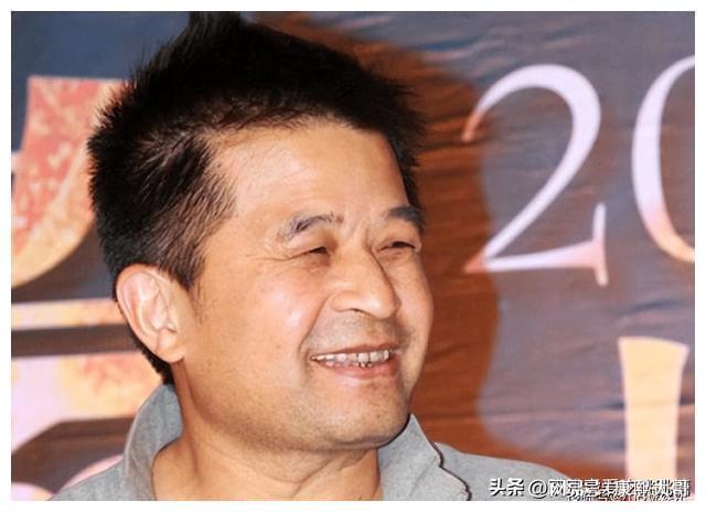 2015年毕福剑恶评伟人被封杀如今被曝从央视退休北京开工作室(图7)