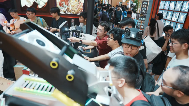 GPU+CPU协同范本！CJ2026现场直击：砺算×兆芯让“中国芯”走进玩家世界(图9)